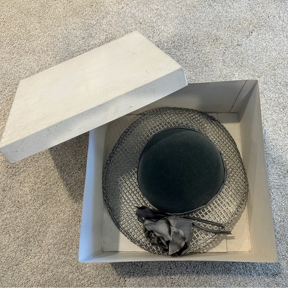 Velvet Grey Netted Hat - Picture 1 of 10